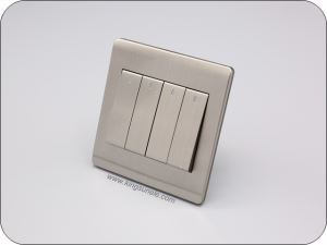 Nerjaveèi asye 4 Gang switch